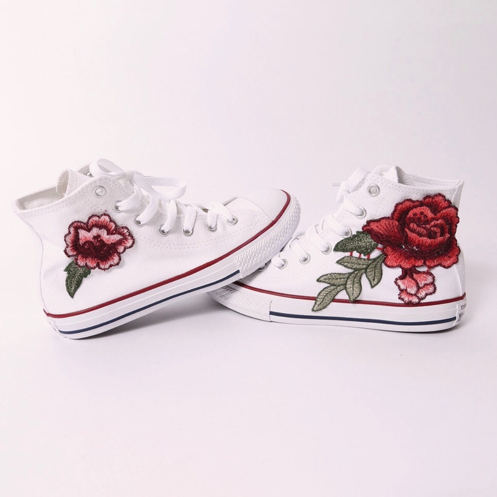 Floral Embroidered White High top converse - Picture 1 of 3